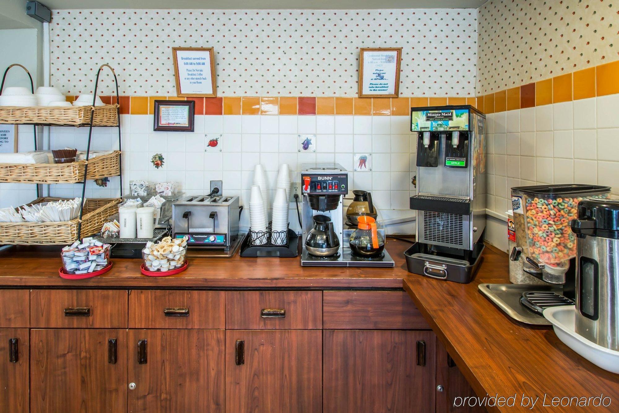 Belmont Inn & Suites Флорида-Сити Экстерьер фото